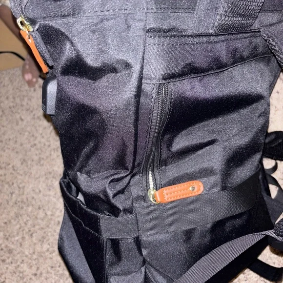 Diaper Bag/ Backpack with Charging Cable - Picture 8 of 9